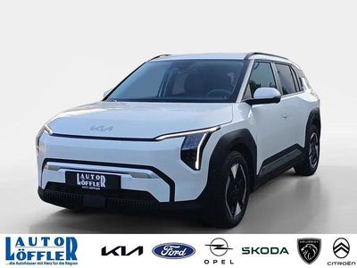 Weiß Gebraucht 2025 Kia EV3 Earth SUV | 36.292 € (Etwas zu teuer)