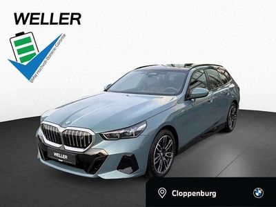 Cape york grün (grün) Gebraucht 2024 BMW i5 Comfort Edition Kombi | 58.888 € (Guter Preis)