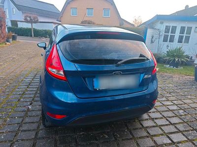 Gebraucht Ford Fiesta 86 PS (63 kW) 2012 Blau Coupé