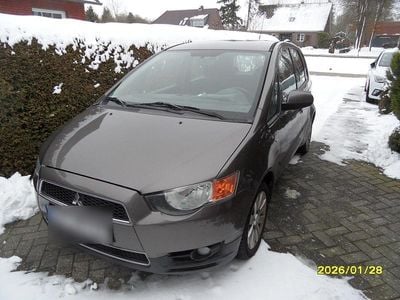 Andere farben Gebraucht 2011 Mitsubishi Colt Limousine | 4.950 €