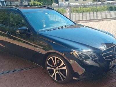 Schwarz Gebraucht 2015 Mercedes E220 Edition Kombi | 16.800 € (Fairer Preis)