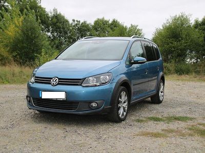 VW Touran Cross