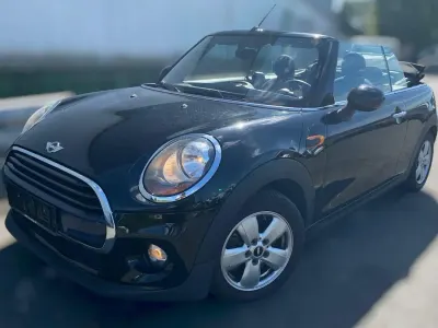 Gebraucht Mini Cooper D Cabriolet 116 PS (85 kW) 2017 Schwarz Cabrio