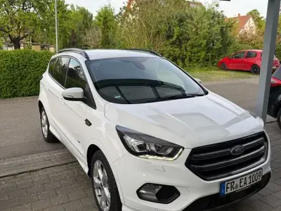 Usata Ford Kuga ST-Line 179 CV (131 kW) 2017 Bianco SUV