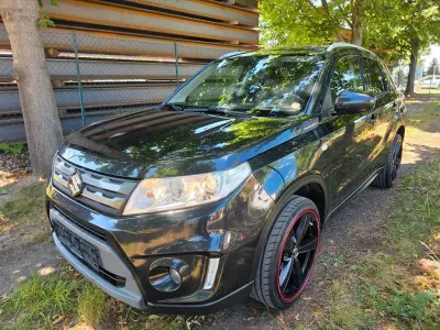 Gebraucht Suzuki Vitara Comfort+ 120 PS (88 kW) 2016 Schwarz SUV
