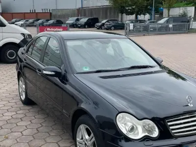 Gebraucht Mercedes C200 Elegance 122 PS (89 kW) 2006 Andere farben Limousine
