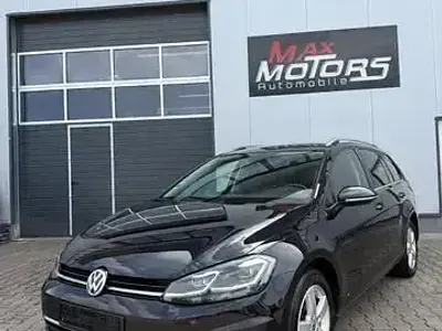 Gebraucht VW Golf VII Highline 150 PS (110 kW) 2019 Schwarz Kombi