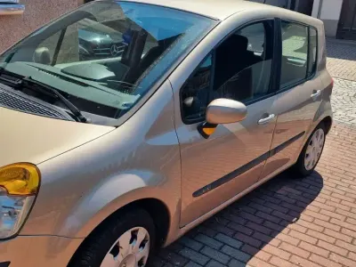 Gebraucht Renault Modus 75 PS (55 kW) 2005 Gold Van / Kleinbus