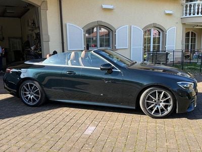 Grün Gebraucht 2021 Mercedes E200 Cabrio | 45.000 € (Teuer)