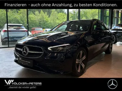 Gebraucht Mercedes C200 Avantgarde 204 PS (150 kW) 2022 Blau Limousine
