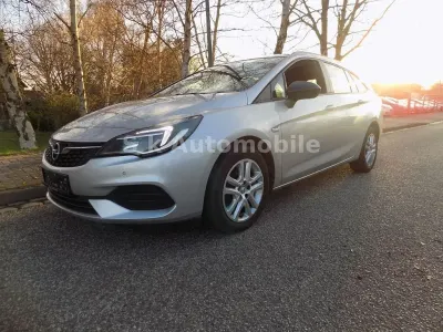 Gebraucht Opel Astra Edition 105 PS (77 kW) 2021 Silber Kombi