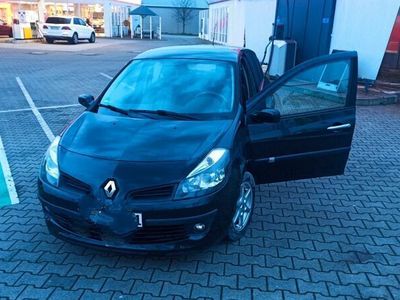 gebraucht Renault Clio Authentique 1.2 16V 55kW