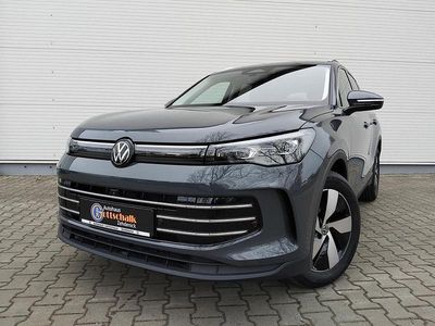 Nouă VW Tiguan Elegance 150 CP (110 kW) 2025 Gri SUV