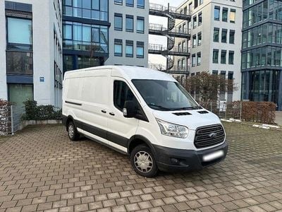 Second-hand Ford Transit Trend 131 CP (96 kW) 2018 Alb Monovolum