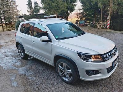 Weiß Gebraucht 2014 VW Tiguan R-line SUV | 13.500 € (Teuer)