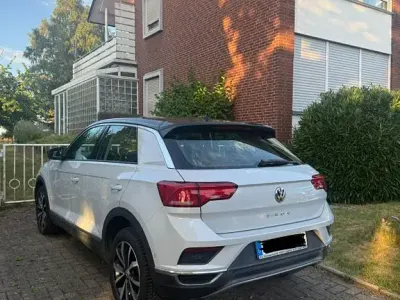 Gebraucht VW T-Roc 116 PS (85 kW) 2018 Silber SUV
