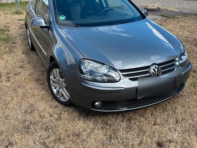 Gebraucht VW Golf V Comfortline 80 PS (58 kW) 2008 Grau Kleinwagen