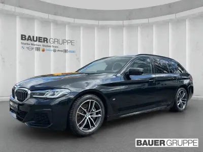 Gebraucht BMW 530 M Sport 286 PS (210 kW) 2023 Schwarz Kombi