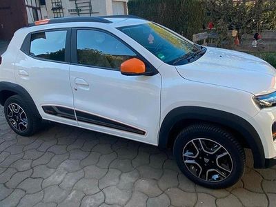 Second-hand Dacia Spring Comfort Plus 33 kW (45 CP) 2022 Alb Hatchback