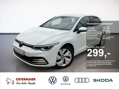 Gebraucht VW Golf VIII Style 204 PS (150 kW) 2021 Pure white Limousine