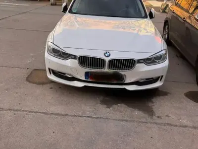 Gebraucht BMW 320 184 PS (135 kW) 2013 Weiß Kombi