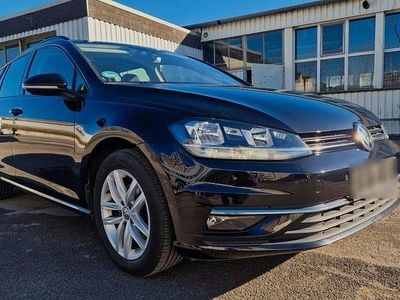 Gebraucht VW Golf VII Highline 150 PS (110 kW) 2017 Schwarz Kombi