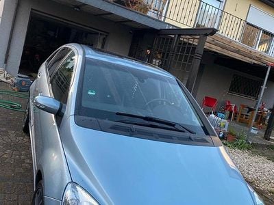 Gebraucht Mercedes B170 116 PS (85 kW) 2006 Silber Van / Kleinbus