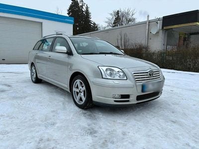 Gebraucht Toyota Avensis T2 163 PS (119 kW) 2004 Silber Kombi