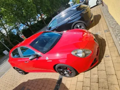 Gebraucht Alfa Romeo Giulietta Quadrifoglio Verde 241 PS (177 kW) 2015 Rot Kleinwagen