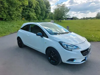 Gebraucht Opel Corsa Color Edition 90 PS (66 kW) 2016 Weiß Kleinwagen