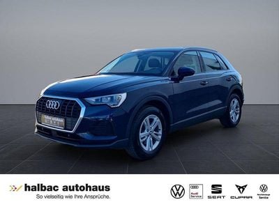 Kosmosblau metallic Gebraucht 2019 Audi Q3 Ambiente SUV | 23.720 € (Guter Preis)