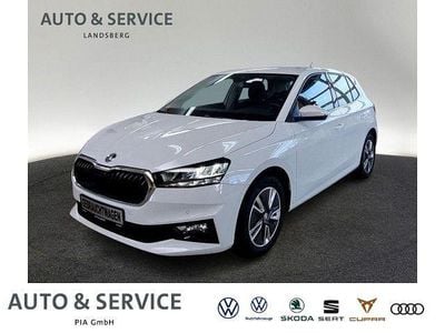 Gebraucht Skoda Fabia Style 110 PS (80 kW) 2023 Moonweiß perleffekt Kleinwagen