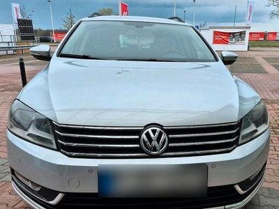 Second-hand VW Passat 122 CP (89 kW) 2011 Gri Break