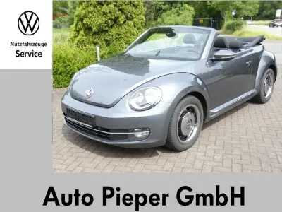 Gebraucht VW Beetle Cup 105 PS (77 kW) 2014 Platinumgrey (grau) Kleinwagen