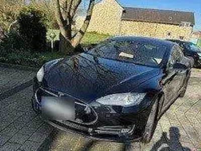 Gebraucht Tesla Model S 567 kW (772 PS) 2016 Schwarz Kleinwagen