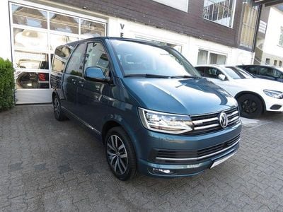 Second-hand VW T6 Highline 204 CP (150 kW) 2016 Verde Van