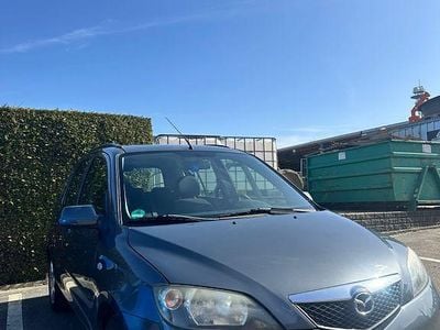 Gebraucht Mazda 2 Active 80 PS (58 kW) 2004 Grau Kleinwagen