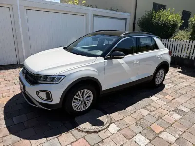 Gebraucht VW T-Roc 150 PS (110 kW) 2022 Weiß SUV