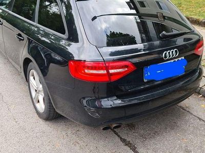 Schwarz Gebraucht 2012 Audi A4 Ambiente Kombi | 7.800 € (Fairer Preis)