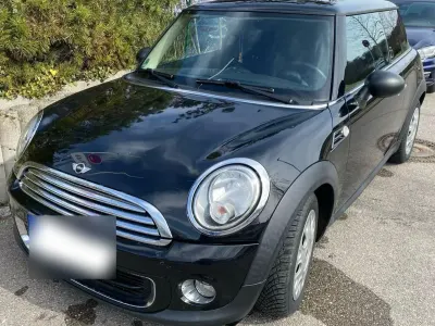 Gebraucht Mini ONE 98 PS (72 kW) 2011 Schwarz Kleinwagen