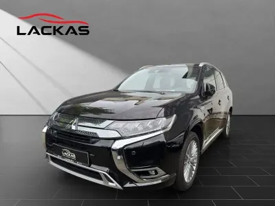 Gebraucht Mitsubishi Outlander P-HEV Top 224 PS (164 kW) 2021 Schwarz SUV
