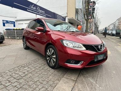 Gebraucht Nissan Pulsar Tekna 116 PS (85 kW) 2017 Force red Limousine