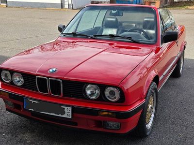 Gebraucht BMW 318 Cabriolet 113 PS (83 kW) 1993 Rot Cabrio