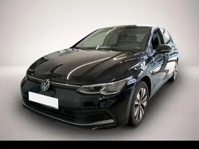 Gebraucht VW Golf VIII Move 110 PS (80 kW) 2024 Manufacturer Limousine