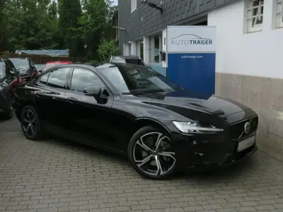 Gebraucht Volvo S60 Ultimate 250 PS (183 kW) 2023 Schwarz Limousine