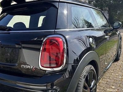 Gebraucht Mini John Cooper Works 192 PS (141 kW) 2019 Schwarz Kleinwagen