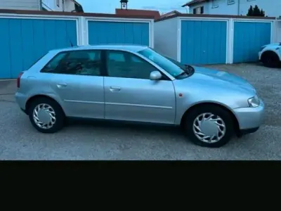 Gebraucht Audi A3 125 PS (91 kW) 1999 Silber Kleinwagen