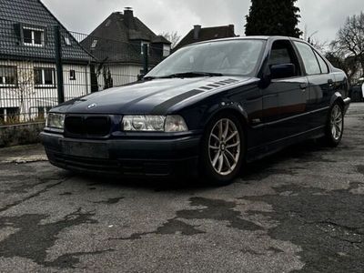 gebraucht BMW 316 i E36 Restaurationsobjekt/Teilespender