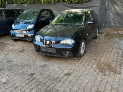 Używany Seat Ibiza 101 KM (74 kW) 2007 Czarny Hatchback