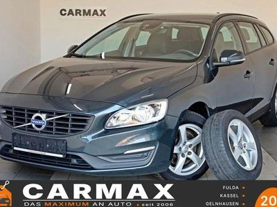 Gebraucht Volvo V60 Business Edition 150 PS (110 kW) 2017 Grau Kombi